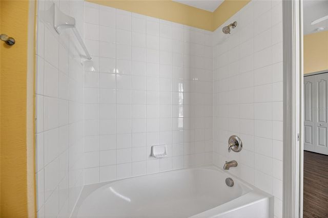 813 CRISTELLE JEAN DRIVE, Ruskin, FL 33570