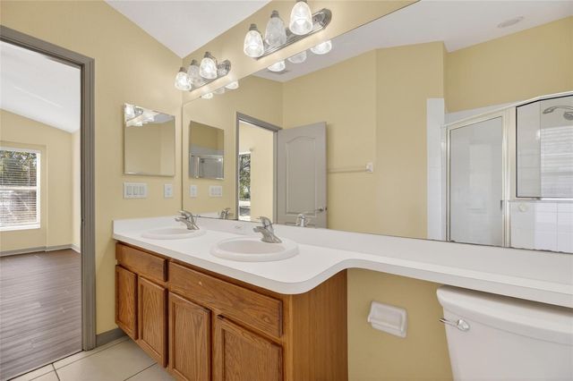 813 CRISTELLE JEAN DRIVE, Ruskin, FL 33570