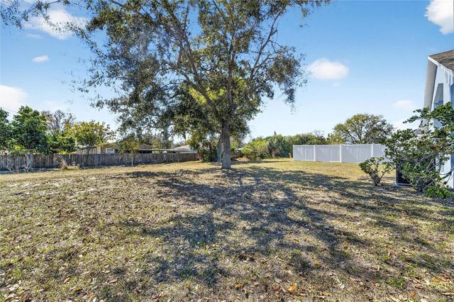 813 CRISTELLE JEAN DRIVE, Ruskin, FL 33570