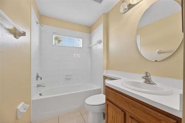 813 CRISTELLE JEAN DRIVE, Ruskin, FL 33570