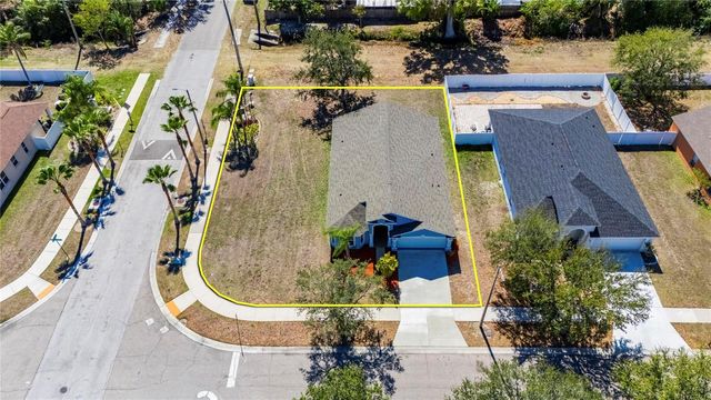 813 CRISTELLE JEAN DRIVE, Ruskin, FL 33570
