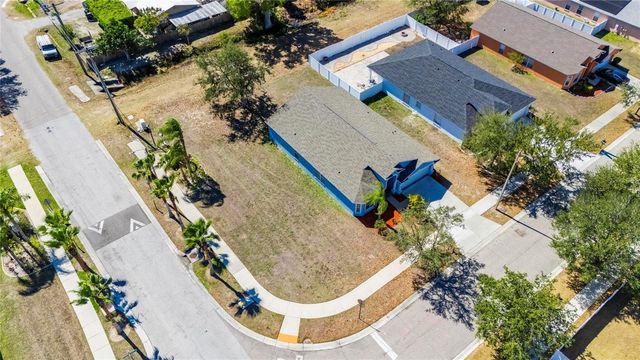 813 CRISTELLE JEAN DRIVE, Ruskin, FL 33570
