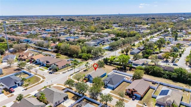 813 CRISTELLE JEAN DRIVE, Ruskin, FL 33570