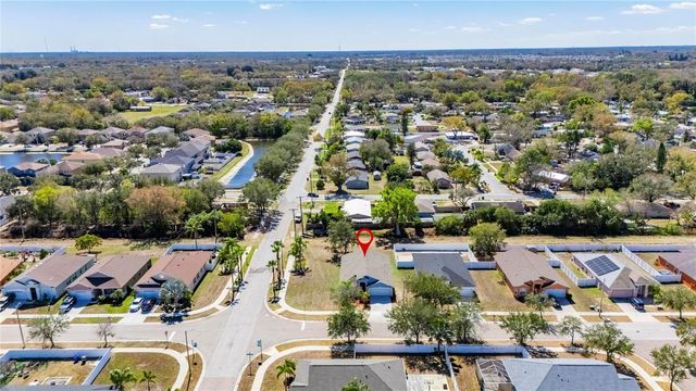 813 CRISTELLE JEAN DRIVE, Ruskin, FL 33570