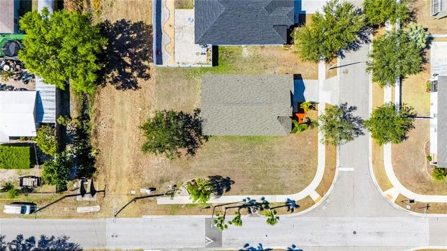 813 CRISTELLE JEAN DRIVE, Ruskin, FL 33570