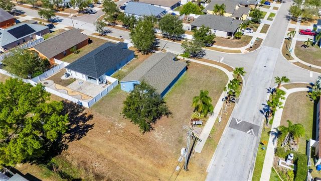 813 CRISTELLE JEAN DRIVE, Ruskin, FL 33570