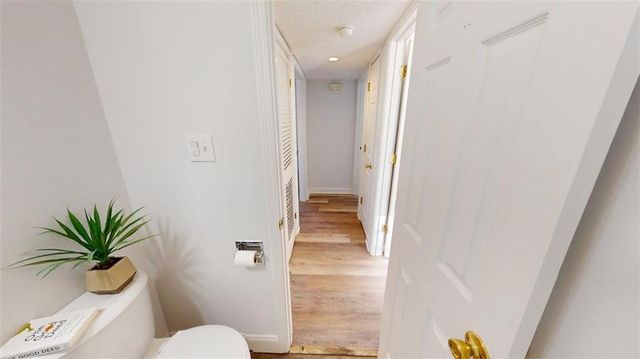 11221 W 69th Street, Shawnee, KS 66203