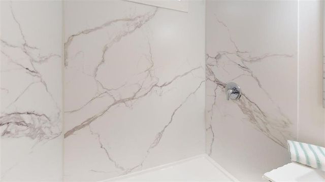 11221 W 69th Street, Shawnee, KS 66203