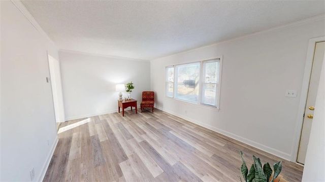 11221 W 69th Street, Shawnee, KS 66203