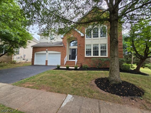 19 Goldenrod Dr, Montgomery Twp., NJ 08502