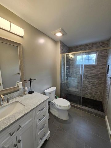 19 Goldenrod Dr, Montgomery Twp., NJ 08502