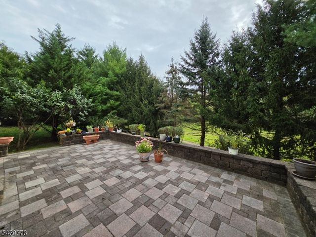 19 Goldenrod Dr, Montgomery Twp., NJ 08502
