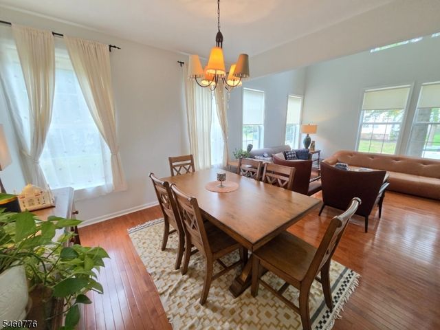 19 Goldenrod Dr, Montgomery Twp., NJ 08502