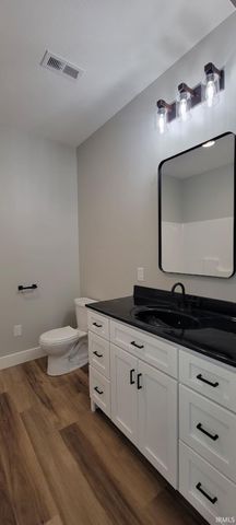 363 Country Court, Loogootee, IN 47553