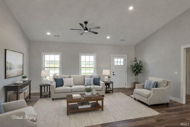 363 Country Court, Loogootee, IN 47553