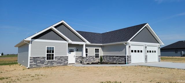 363 Country Court, Loogootee, IN 47553