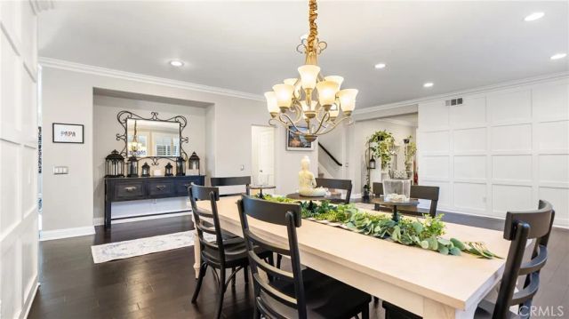 22238 Evening Star Court, Saugus, CA 91390