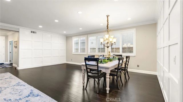 22238 Evening Star Court, Saugus, CA 91390