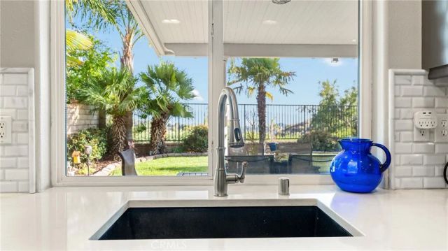 22238 Evening Star Court, Saugus, CA 91390