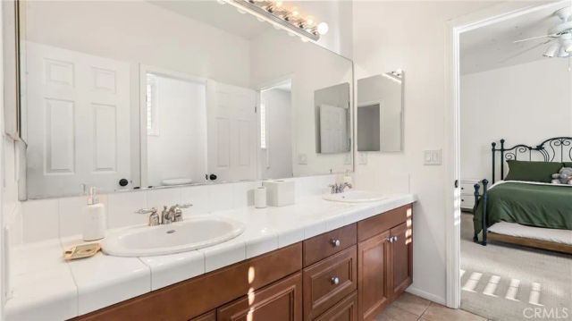 22238 Evening Star Court, Saugus, CA 91390