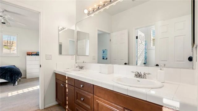 22238 Evening Star Court, Saugus, CA 91390