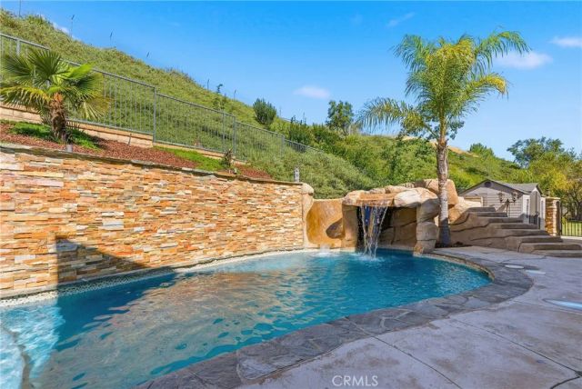 22238 Evening Star Court, Saugus, CA 91390