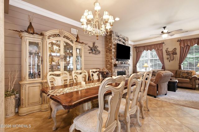 27 Sawgrass Street, Jackson, NJ 08527