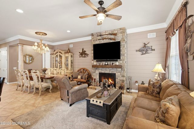 27 Sawgrass Street, Jackson, NJ 08527