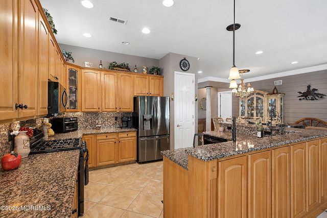 27 Sawgrass Street, Jackson, NJ 08527