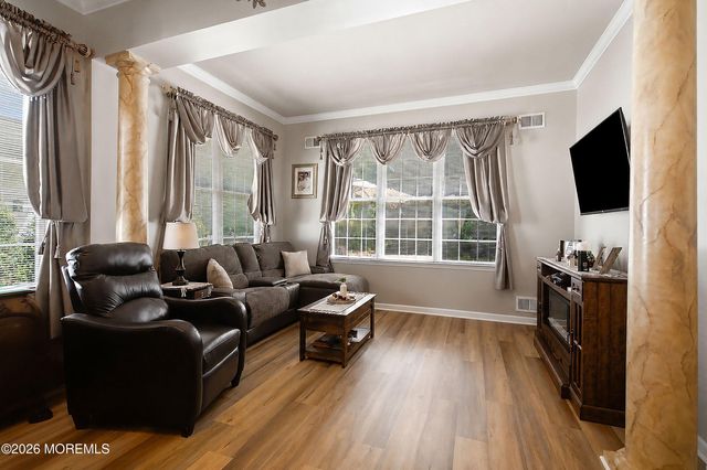 27 Sawgrass Street, Jackson, NJ 08527
