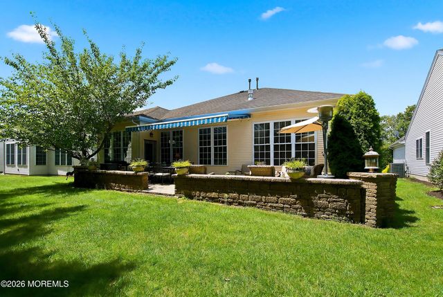 27 Sawgrass Street, Jackson, NJ 08527