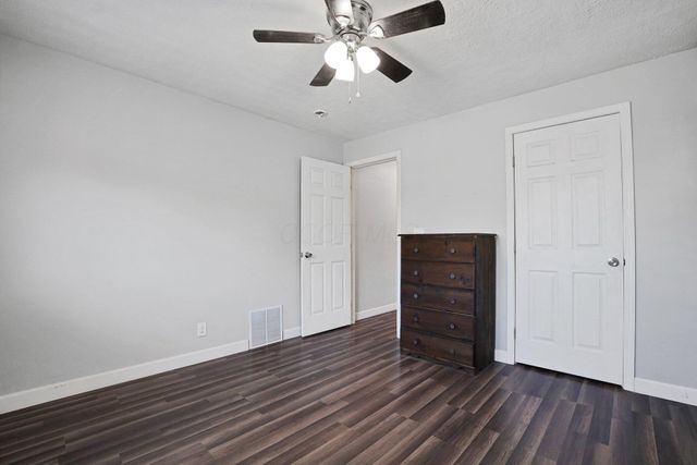 1458 E 22nd Avenue, Columbus, OH 43211