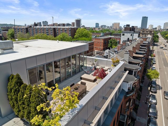 691 Massachusetts Avenue 602, Boston, MA 02118