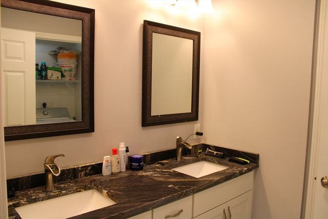 10 N Court St. 3, Fall River, MA 02720