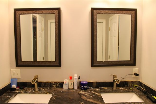 10 N Court St. 3, Fall River, MA 02720