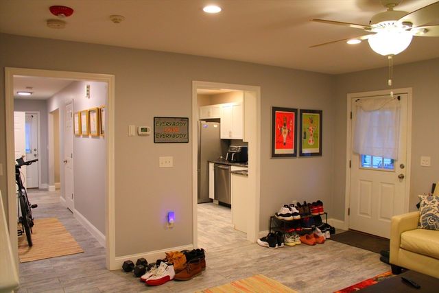 10 N Court St. 3, Fall River, MA 02720