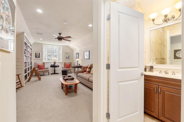 13566 NW 8TH ROAD, Newberry, FL 32669