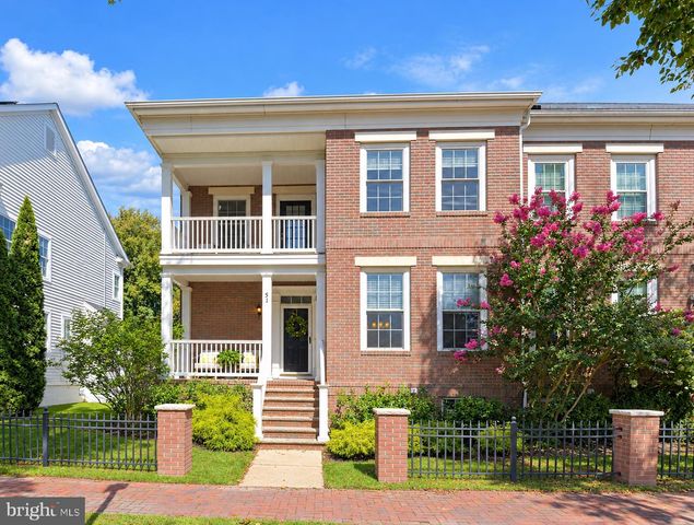 51 MALSBURY ST, Robbinsville, NJ 08691