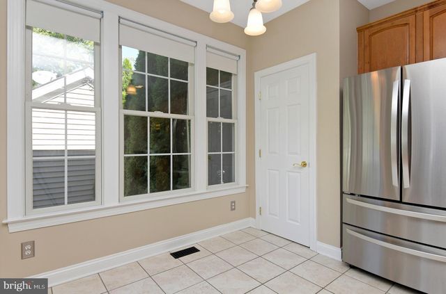 51 MALSBURY ST, Robbinsville, NJ 08691