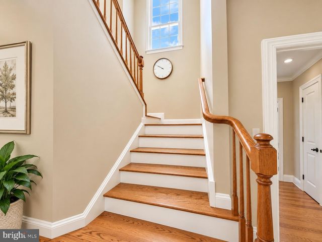 51 MALSBURY ST, Robbinsville, NJ 08691