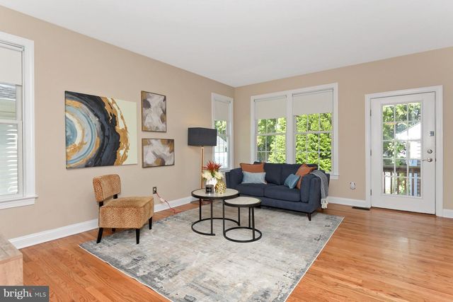51 MALSBURY ST, Robbinsville, NJ 08691