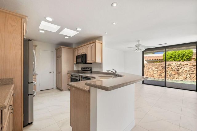 5 Dartmouth Drive, Rancho Mirage, CA 92270