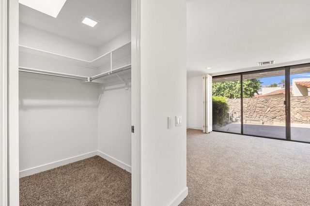 5 Dartmouth Drive, Rancho Mirage, CA 92270