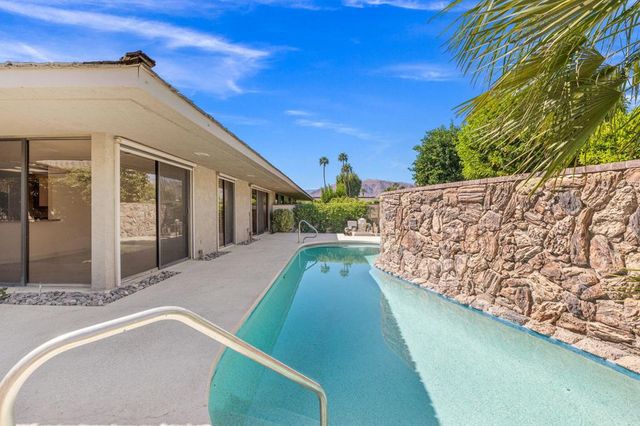 5 Dartmouth Drive, Rancho Mirage, CA 92270