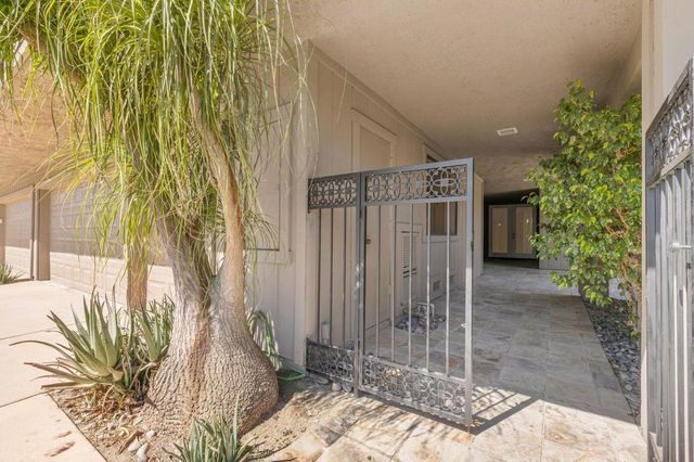 5 Dartmouth Drive, Rancho Mirage, CA 92270