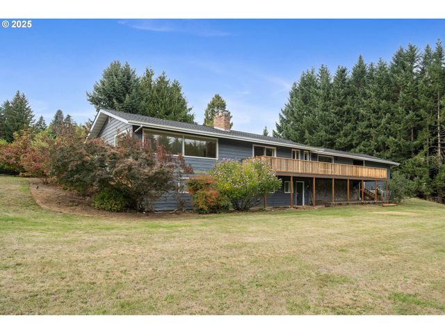33281 KAMMEYER Rd, Scappoose, OR 97056