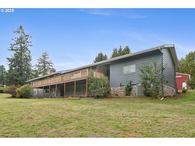 33281 KAMMEYER Rd, Scappoose, OR 97056