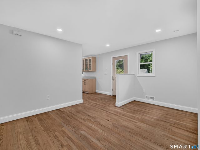 136 Minnechaug Drive, Glastonbury, CT 06033
