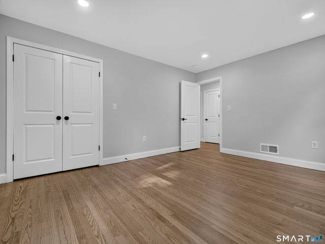 136 Minnechaug Drive, Glastonbury, CT 06033
