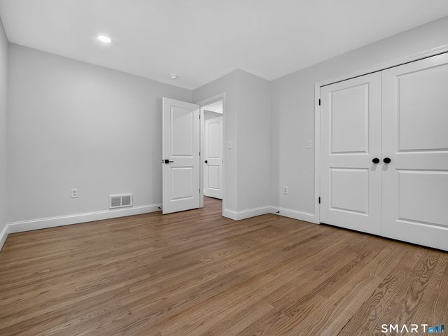 136 Minnechaug Drive, Glastonbury, CT 06033